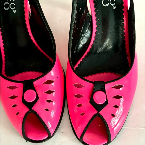 Franco Sarto pink sandals - Picture 3 of 13